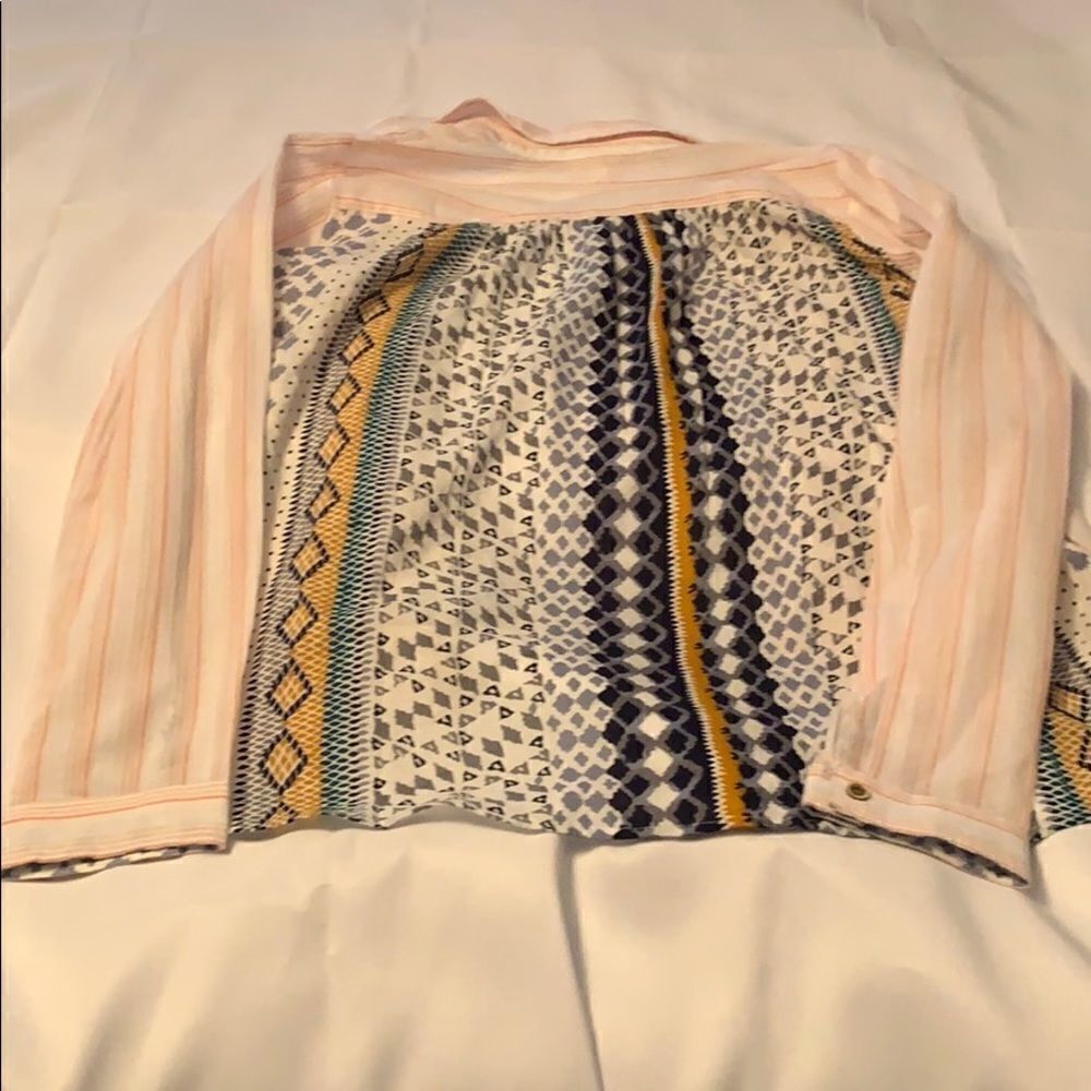 Hem & Thread   - Picture 2 of 3